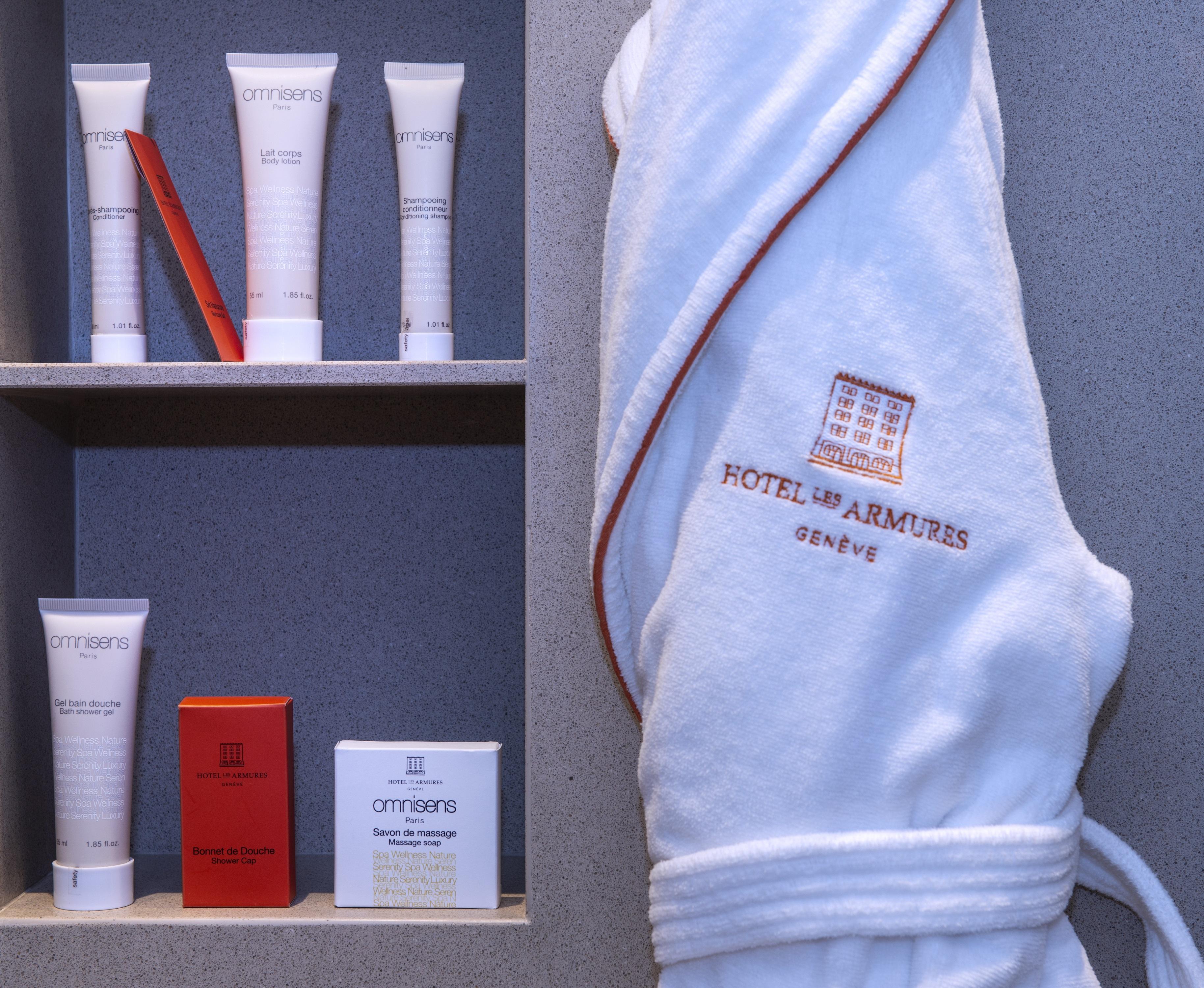 Hotel Les Armures Genf Exterior foto Amenities by Ligne St. Barth